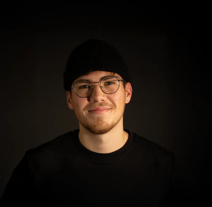 Simon Mannchen, UI/UX Designer und Creative Development bei Code & Canvas